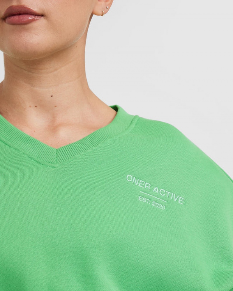 Oner Active All Day Est 2020 Crop V-Neck Sweatshirts Groen | KYZ-082694